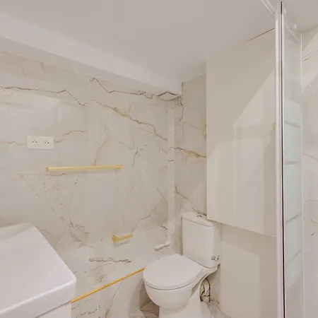 Ferienhaus Design For 2p - Batignolles Paris